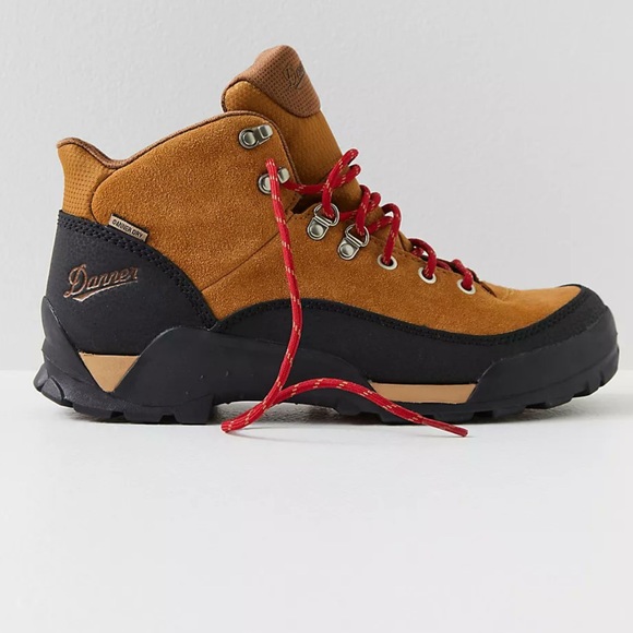 Danner Women's Panorama 6" Brown/Red Suede Waterproof Hiking Boots - Picture 4 of 14